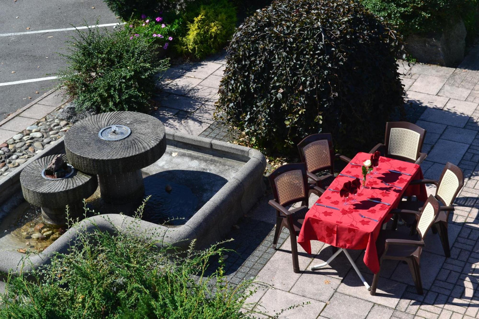 Hotel Restaurant Niemerich بولفيرسهايم المظهر الخارجي الصورة
